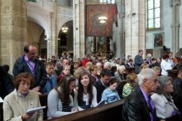 Evangelischer Familiengottesdienst in St. Othmar  Kunst im Karner