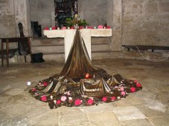 Quatembergebet  Gebet im Karner - Pfarre St. Othmar in Mdling