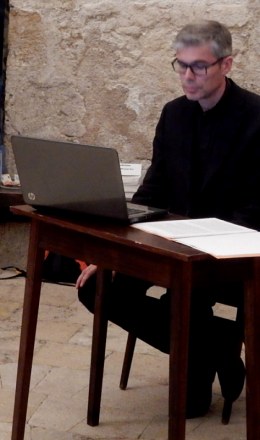 Texte zum Nachdenken: Ihr knnt nicht Gott dienen und dem Mammon Pfarrer Richard Posch  Kunst im Karner - St. Othmar