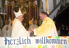 Bischof Krätzl und Propst Müller