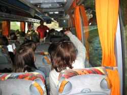 im Bus  <> Fusswallfahrt nach Mariazell 2009  Pfarre St. Othmar in Mdling